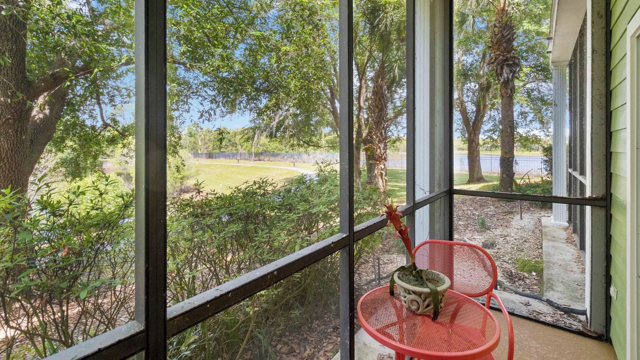 Photo of Patio Balcony in Bahama Bay