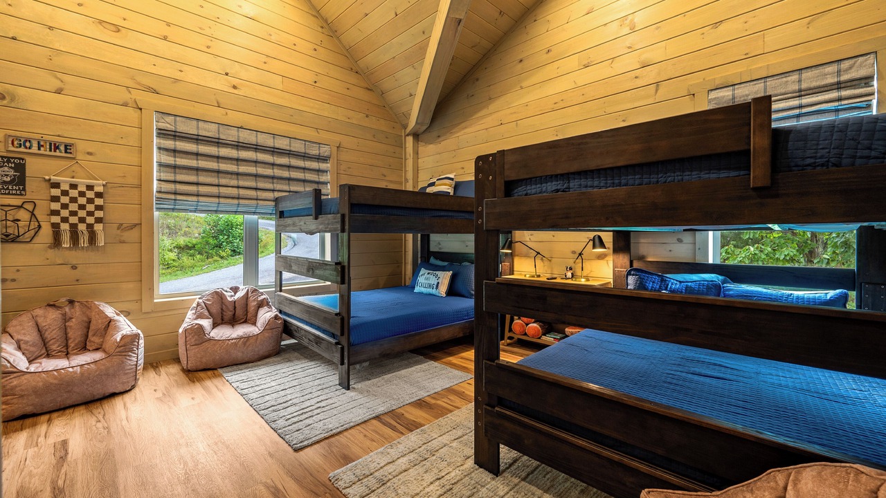 Photo of Bedroom in Sevierville