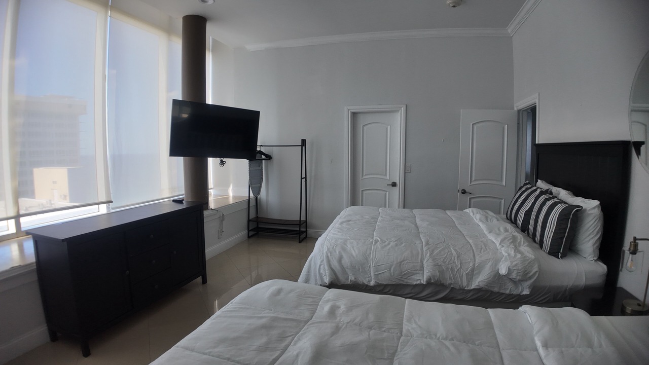 Photo of Bedroom in Galt Mile