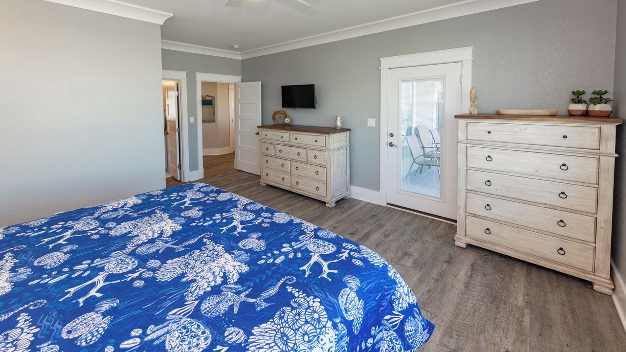 Photo of Bedroom in Sandbridge