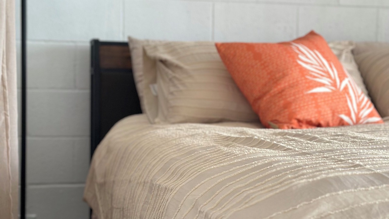 Photo of Bedroom in Waianae