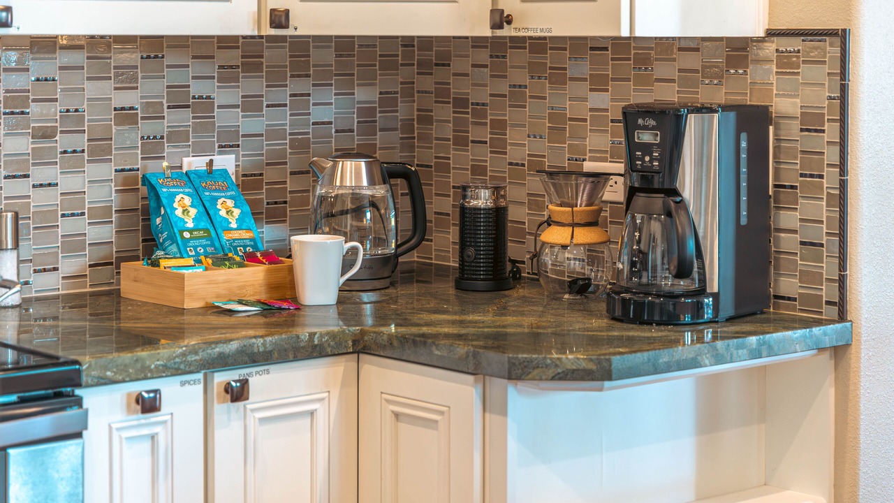 Photo of Kitchen in Waikoloa