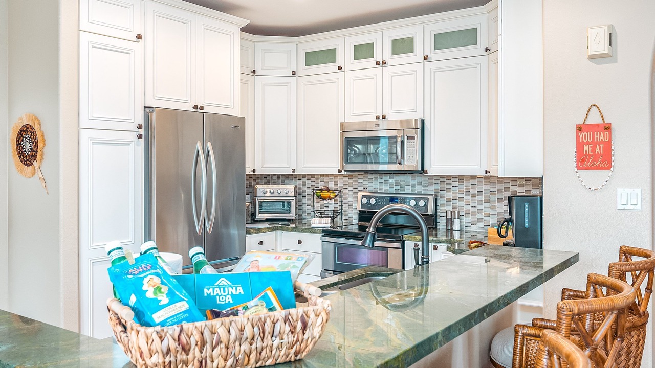 Photo of Kitchen in Waikoloa