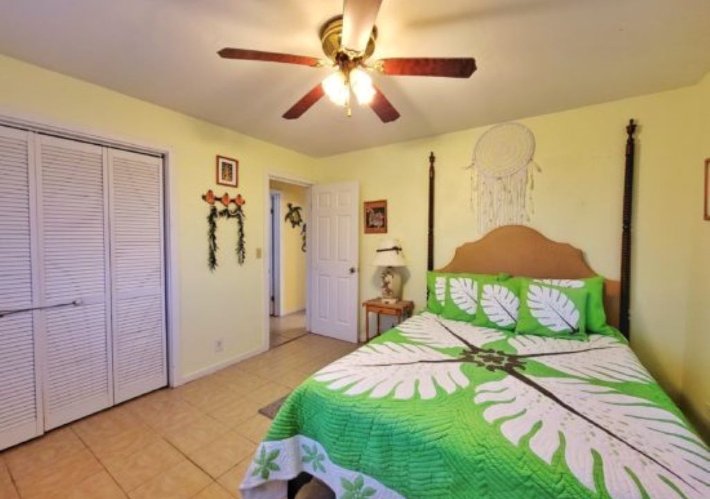 Photo of Bedroom in Kona Gardens Estates
