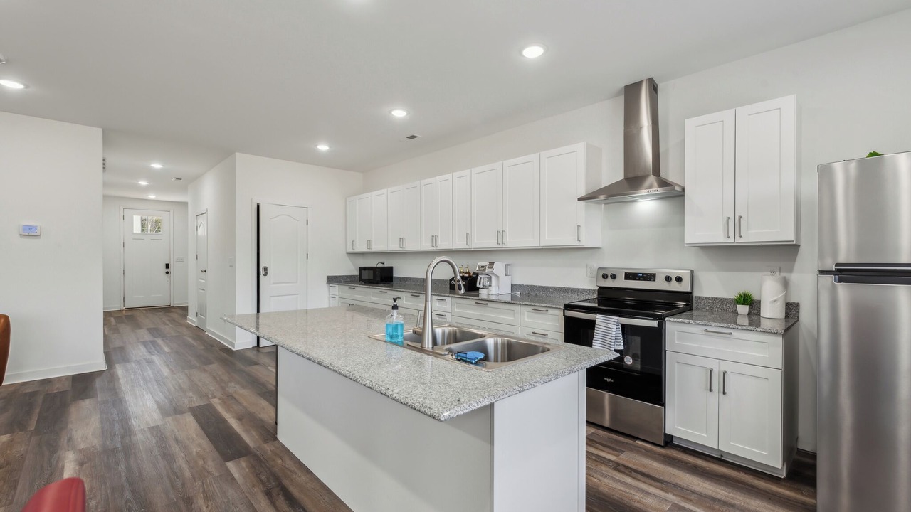 Photo of Kitchen in Ponderosa - Wingate