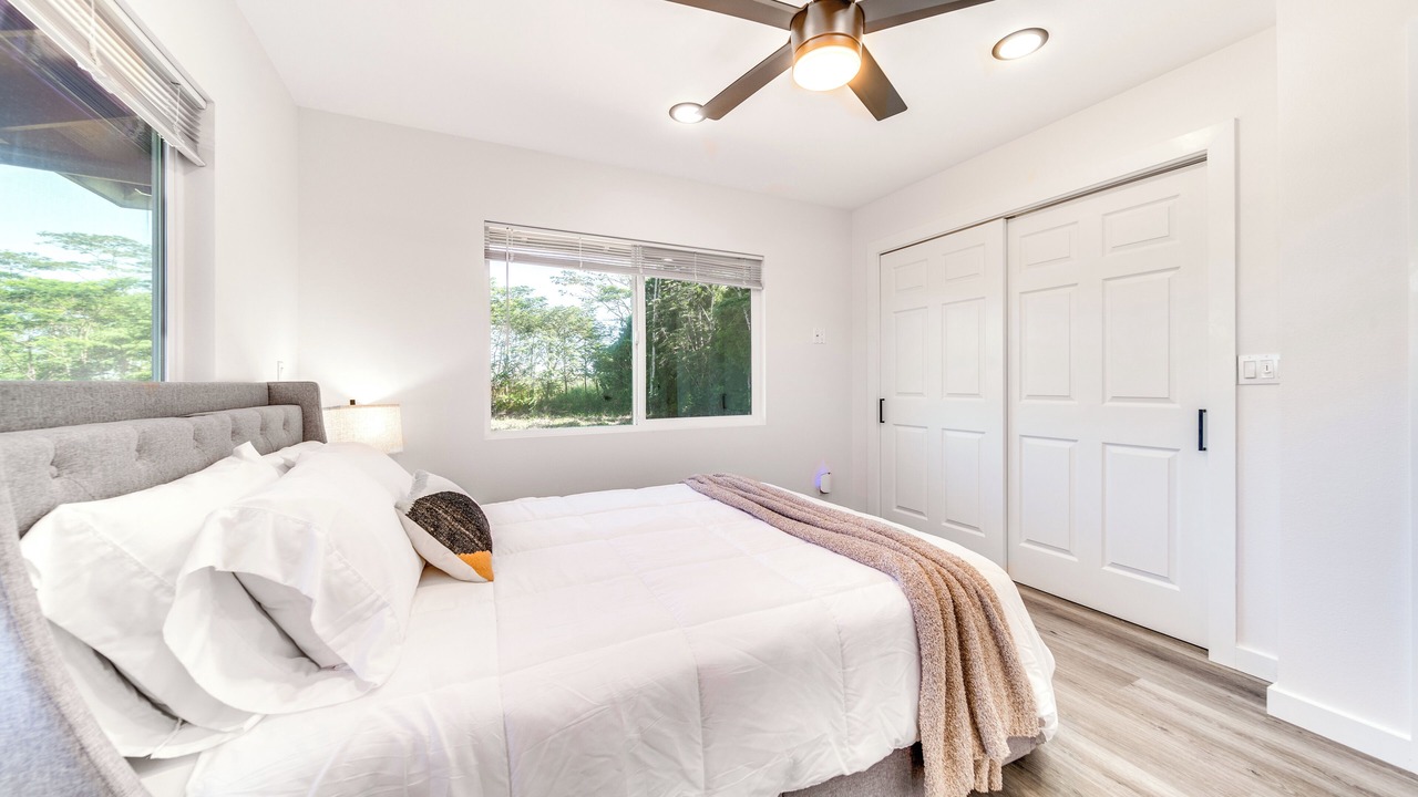 Photo of Bedroom in Keaau