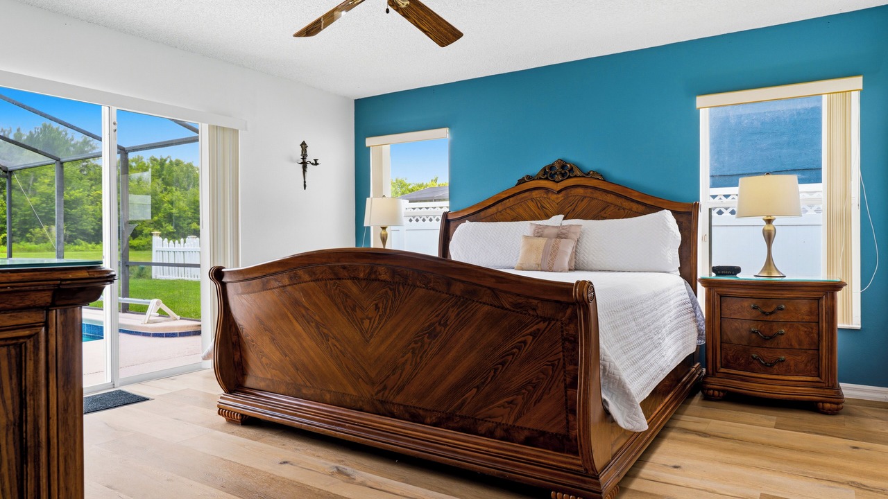 Photo of Bedroom in Crescent Lakes