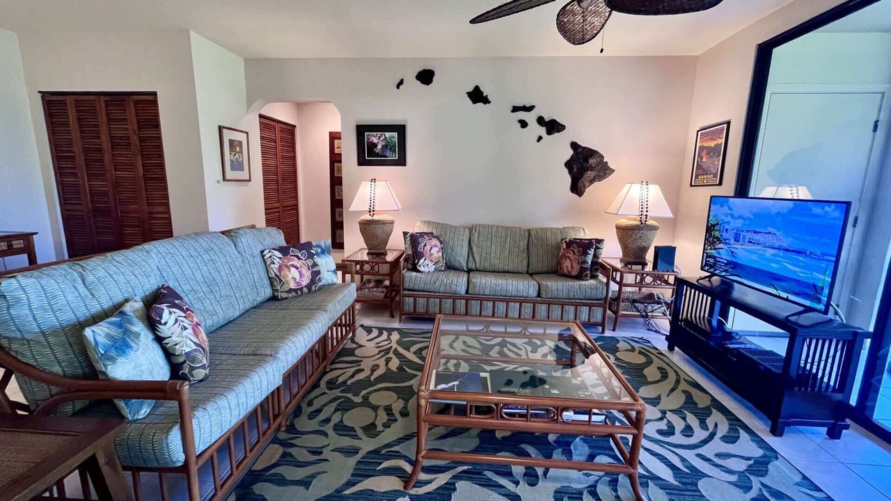 Photo of Bedroom in Kahaluu Bay