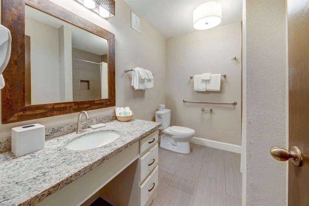 Photo of Bathroom in Kapaa