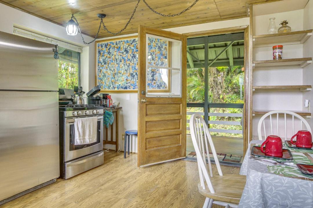 Photo of Kitchen in Hawaiian Acres