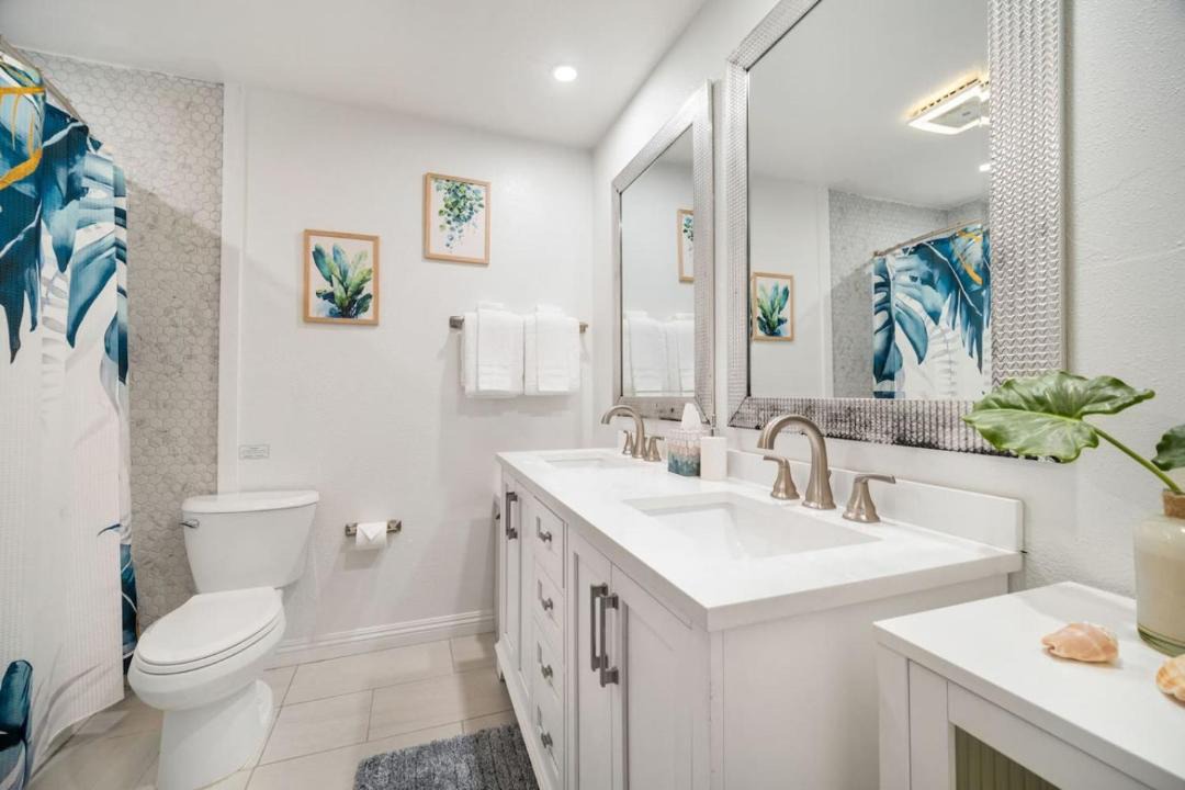 Photo of Bathroom in Nawiliwili
