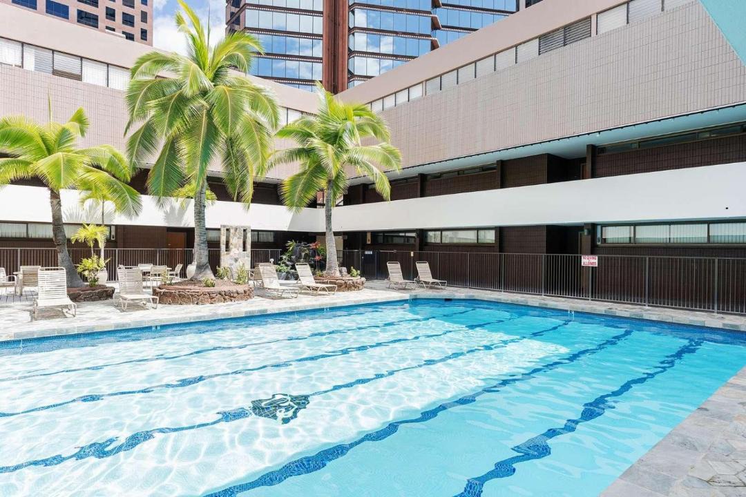 Photo of Others in Downtown Honolulu