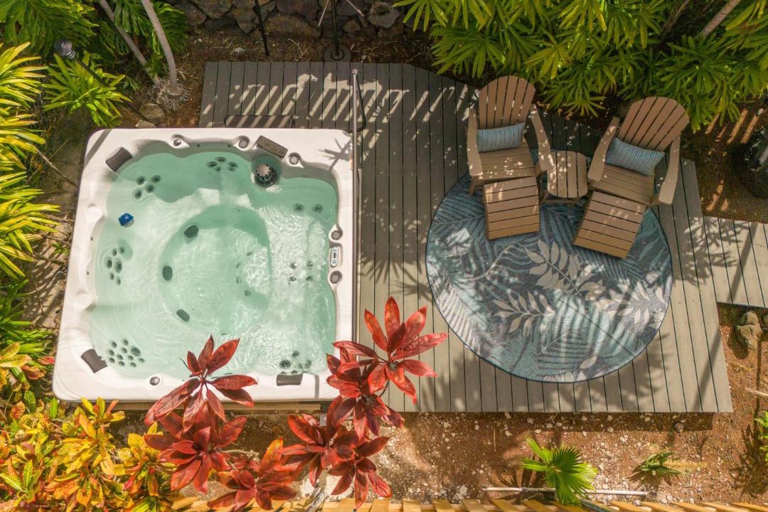 Photo of Others in Historic Kailua Village