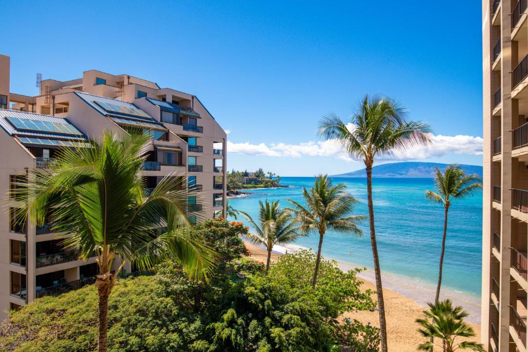 Photo of Others in Kahana