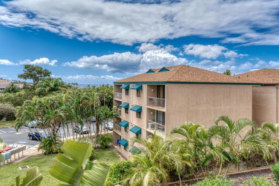 Photo of Buildings in Kihei
