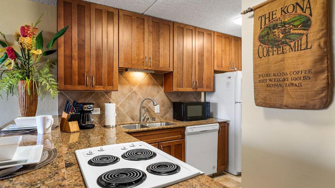 Photo of Kitchen in Historic Kailua Village