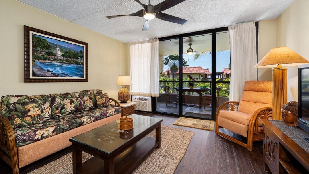 Photo of Livingroom in Historic Kailua Village