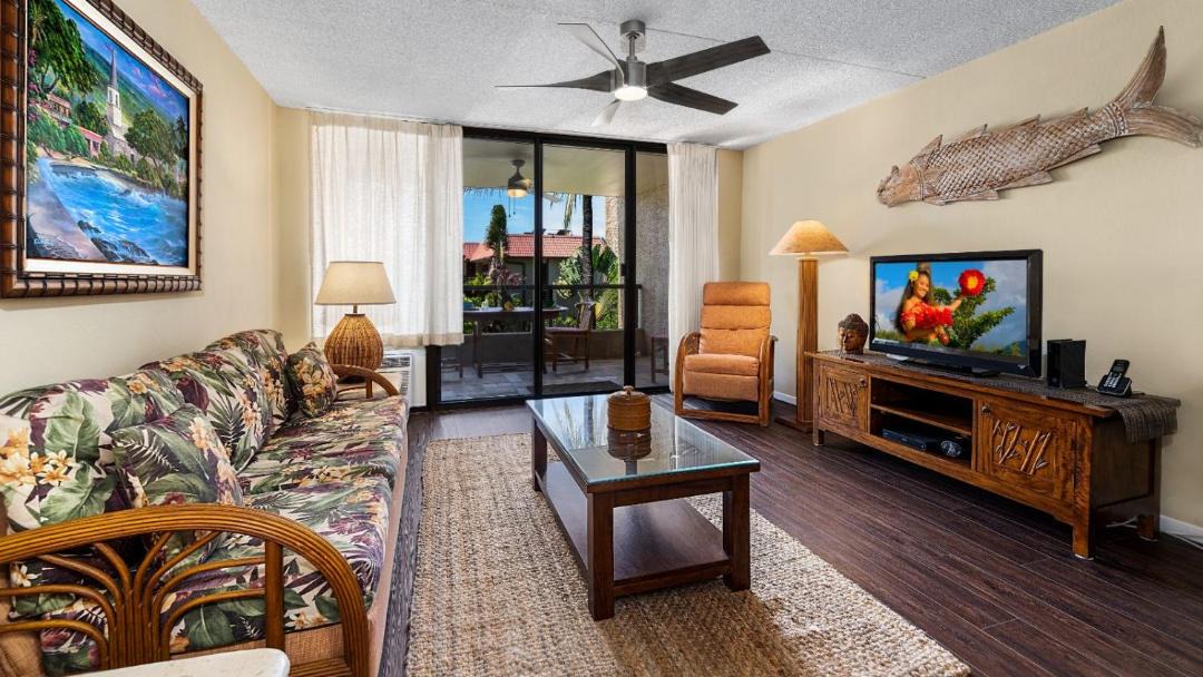 Photo of Livingroom in Historic Kailua Village