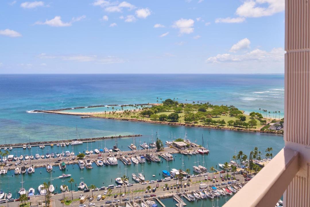Photo of Others in Waikiki