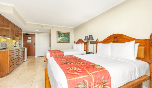 Studio, 2 Queen Beds, Kitchenette, Partial Ocean View