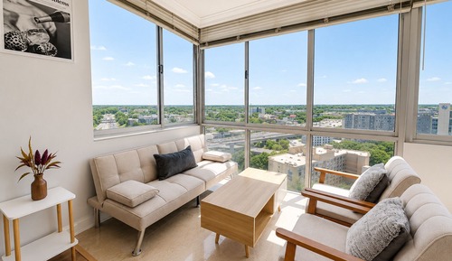 Deluxe Penthouse, 3 Bedrooms, Pool Access, City View