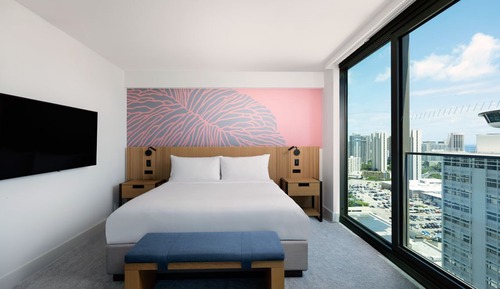 Room, 1 King Bed, Ocean View (Mobility Accessible, Tub)