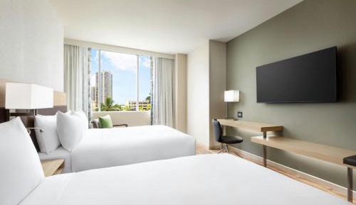 Deluxe Queen Room with Two Queen Beds and City View