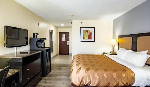 King Room - Accessible/Non Smoking