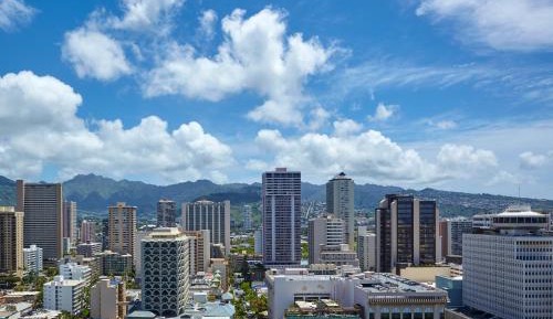 Mountain Waikiki View