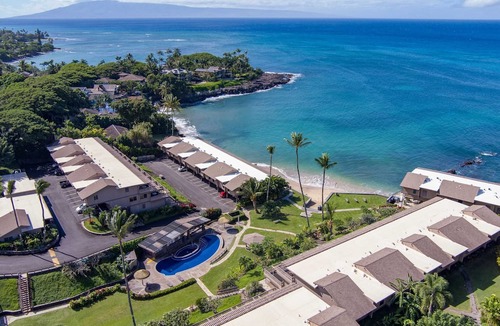 Kahana Condo | Kahana Sunset C7 2 Bedroom Condo by RedAwning