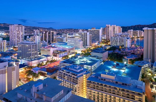 McCully - Moiliili Condo | Hawaiian Monarch 916 Condo by RedAwning