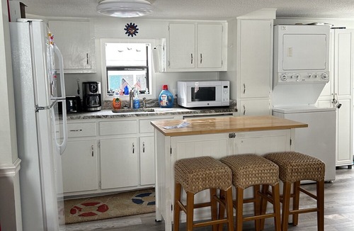 Surfside Beach Cottage | Ocean Lakes 3 Bedroom 1 & 1/2 Bath, Golf Cart included, restrictions apply
