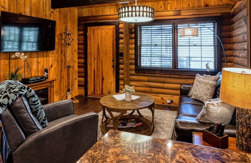 Topton Cabin | stayNantahala – Smoky Mountain Cabins and Luxury Yurts