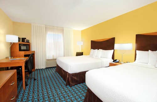 Southwest Colorado Springs Hotel | Fairfield Inn & Suites by Marriott Colorado Springs South