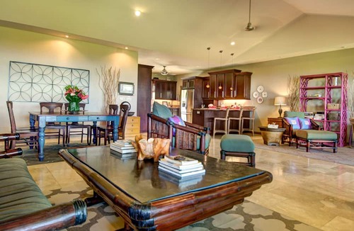 Hakalau Hotel | Mahana House Country Inn