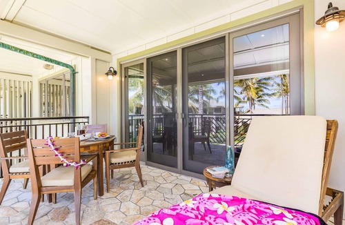 Kahuku Condo | Turtle Bay Villas 308 by Gather: Beachfront w/Shared Pool/Spa/AC