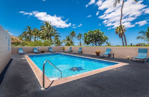 Kihei Condo | Enjoy Stunning Ocean Views From Living Room & Lanai, Bright Beautiful Condo