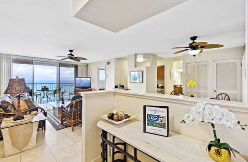 Napili Condo | Penthouse oceanfront great for whale watching