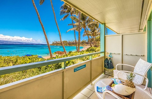 Napili Condo | Oceanfront Beachfront Studio - The Napili Bay 103 -Fall asleep to the waves