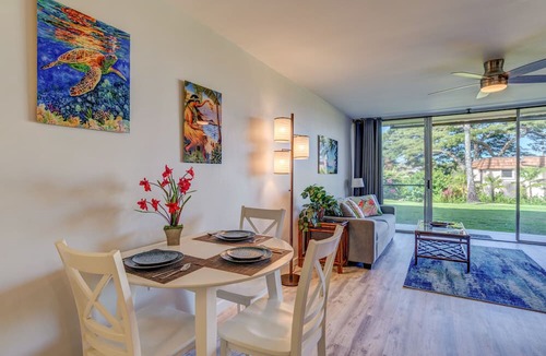 Napili Condo | MAUI BEAUTY ~ Tropical Napili Bay Lahaina CONDO ~1BR King ~ Kitchen ~ AC!