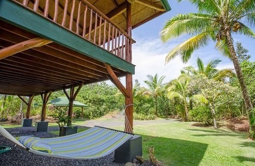Keaau House | 30% OFF SEPT SALE 9-13th BOOK NOW-Treehouse Vibe+OCEAN+W&D+BBQ+Hilo.