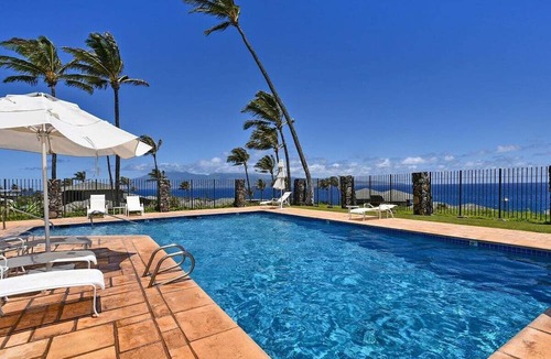 Napili Condo | Kapalua Bay Villa 33G2 Renovated 1BD OceanFront Villa w Pool AC