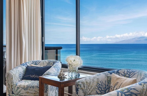 Kahana Condo | Stunning, Oceanfront Deluxe Penthouse with Island Views - Sands of Kahana 282