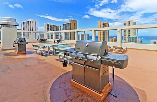 Waikiki Apartment | Simply Beautiful Waikīkī Apartment