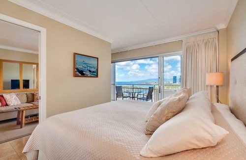 Waikiki Condo | Ilikai 1639 Ocean/Sunset/Marina Views - King Bed - Steps to Lagoon and Beach