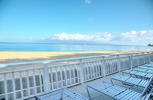 Kaanapali Condo | Kaanapali Golf Front, Modern studio, Walk to Beach 5 mins, Washer Dryer