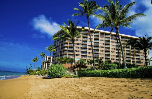 Kahana Condo | OCEAN and MOUNTAIN view corner 2 bdrm unit - Royal Kahana 220