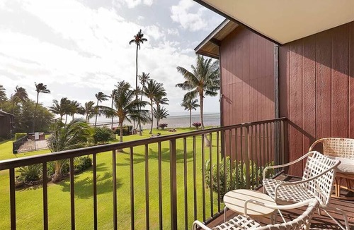 Kaunakakai Condo | Tropical Ocean View w/Lanai, WiFi, Cable TV-#212