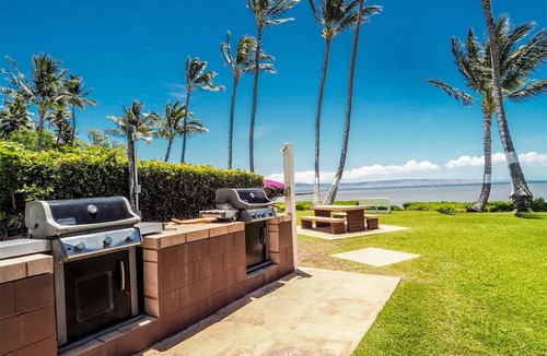 Kaunakakai Condo | Modern Oceanfront W/Lanai and WiFi–Molokai Shores