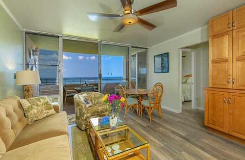 Maalaea Condo | Island Sands Unit 206 Direct Oceanfront View. Enjoy the saltwater oceanfront swimming pool.